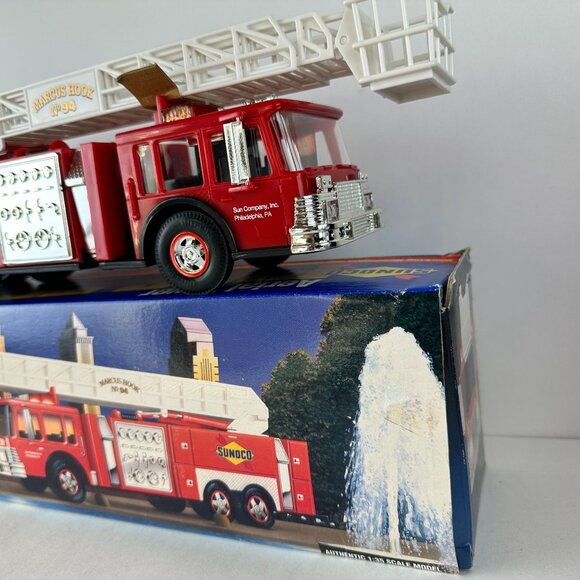 Sunoco Areal Tower 13" Fire Truck Lights & Sound 1995 Model - Picture 8 of 8